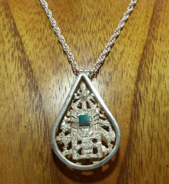 Silberkette mit Broschanhänger